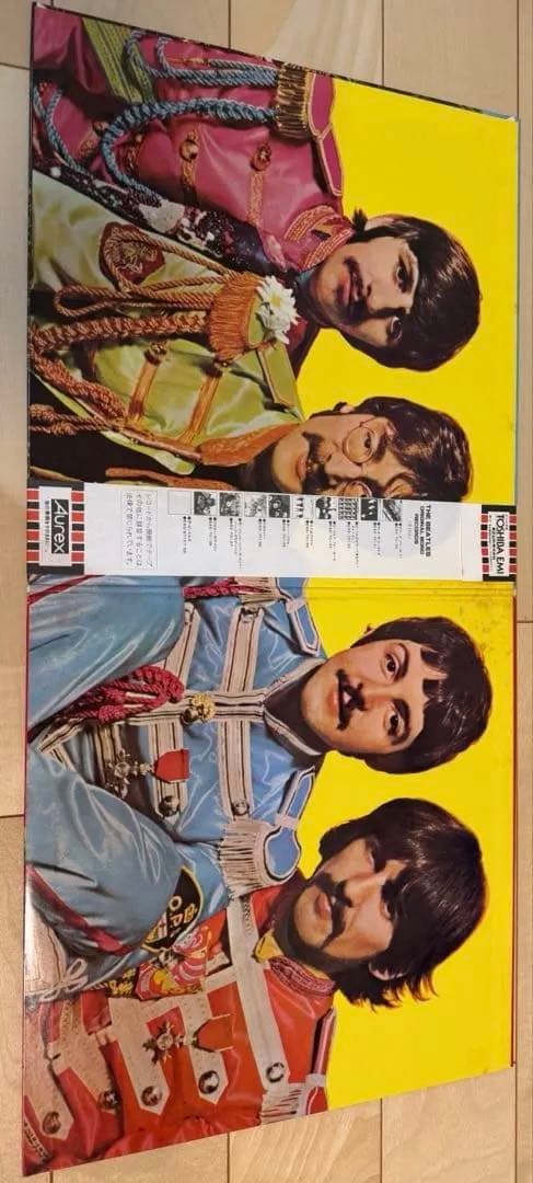 The Beatles Sgt. Pepper's Lonely Hearts Club Band LP 1982 Japan Red Wax Mono OBI