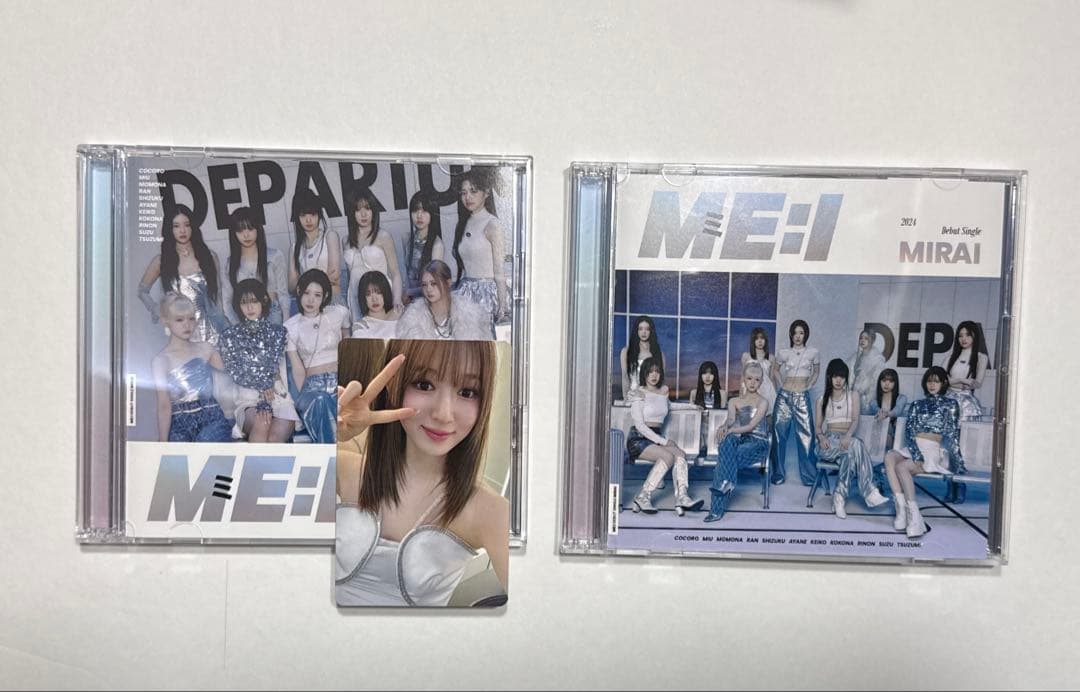 ME:I MIRAI Debut Single Limited Editions A & B 2CD Set with Photocard Japan