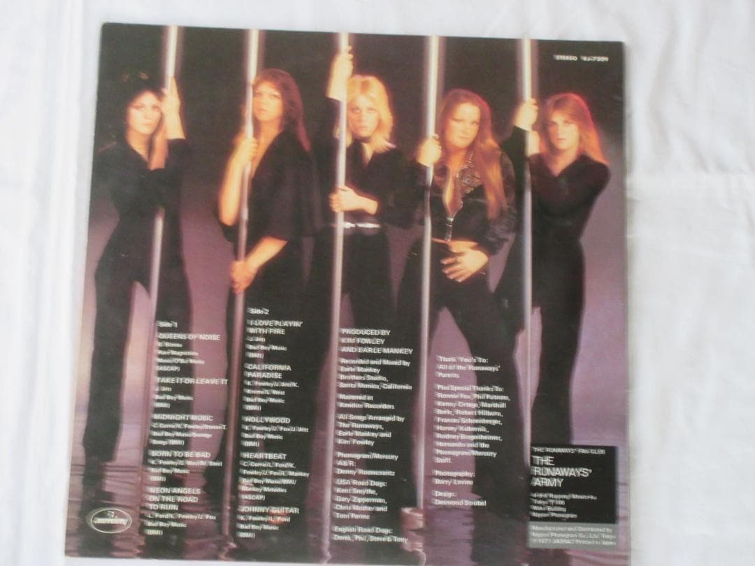 The Runaways - Queens Of Noise LP Japan Mercury Obi Hard Rock Vinyl Record