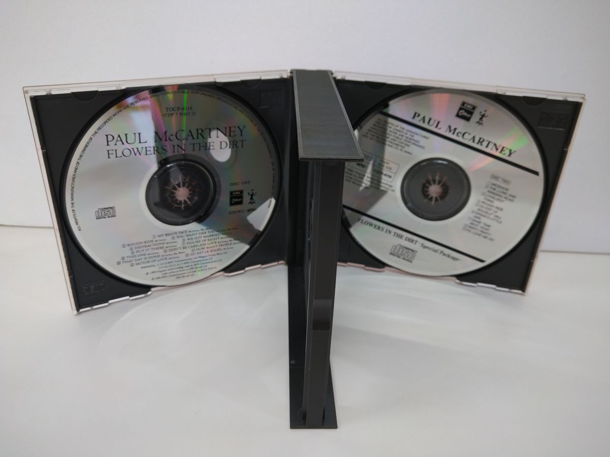Paul McCartney Flowers in the Dirt CD 2-disc Set with Obi & Booklet Used | Japansoundstore