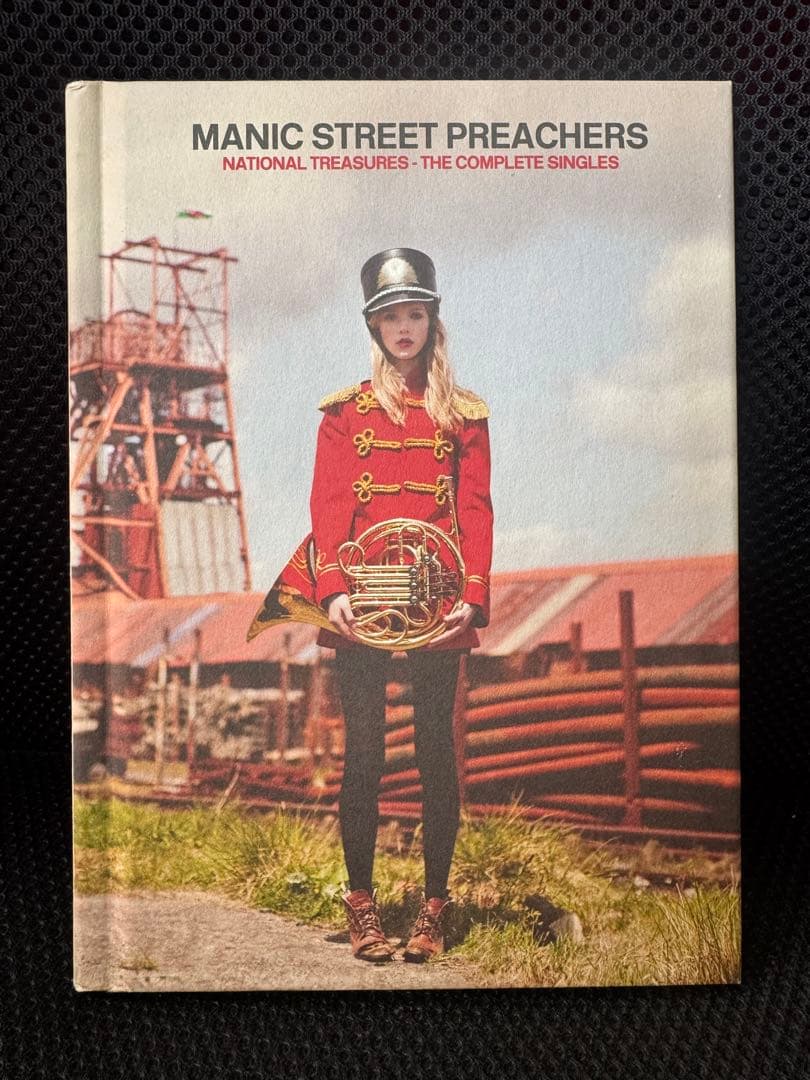 Manic Street Preachers National Treasures The Complete Singles 2CD+DVD Deluxe Se