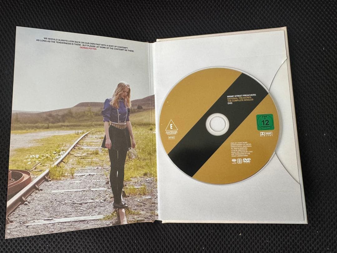 Manic Street Preachers National Treasures The Complete Singles 2CD+DVD Deluxe Se