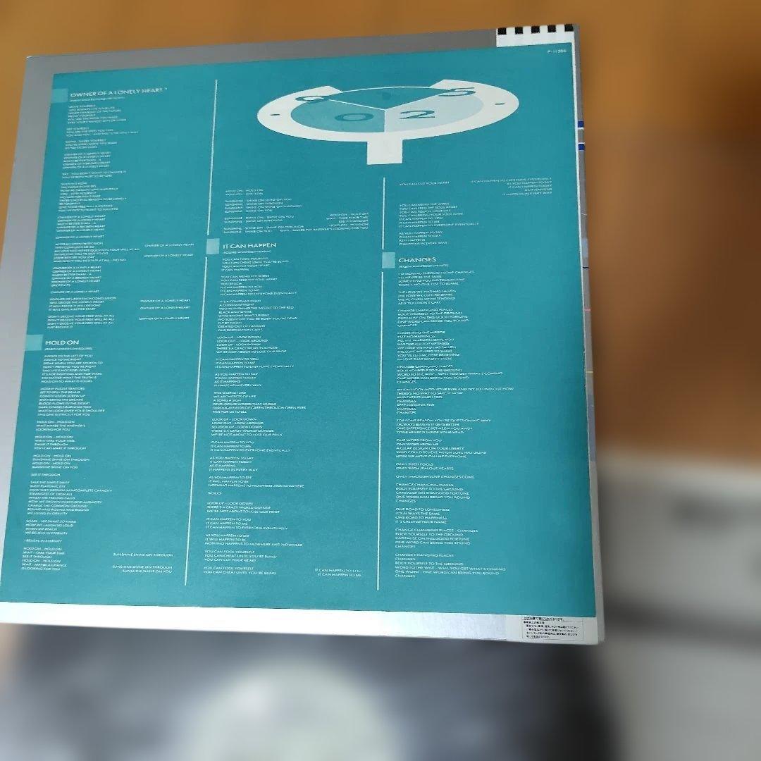 YES 90125 Japan Vinyl LP P-11356 with Obi Lyrics Liner Notes Progressive Rock