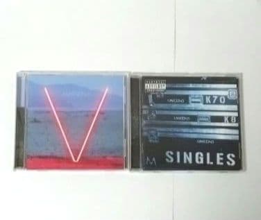 Maroon 5 - V & Singles 2-CD Set (Japan Press, Limited Edition, 2014)