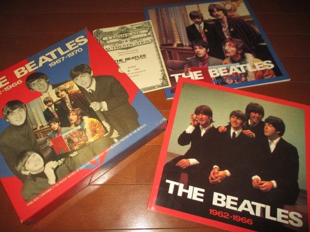 The Beatles 1962-1970 UK Vinyl Experience Limited Box Set w/ Booklets - No CDs