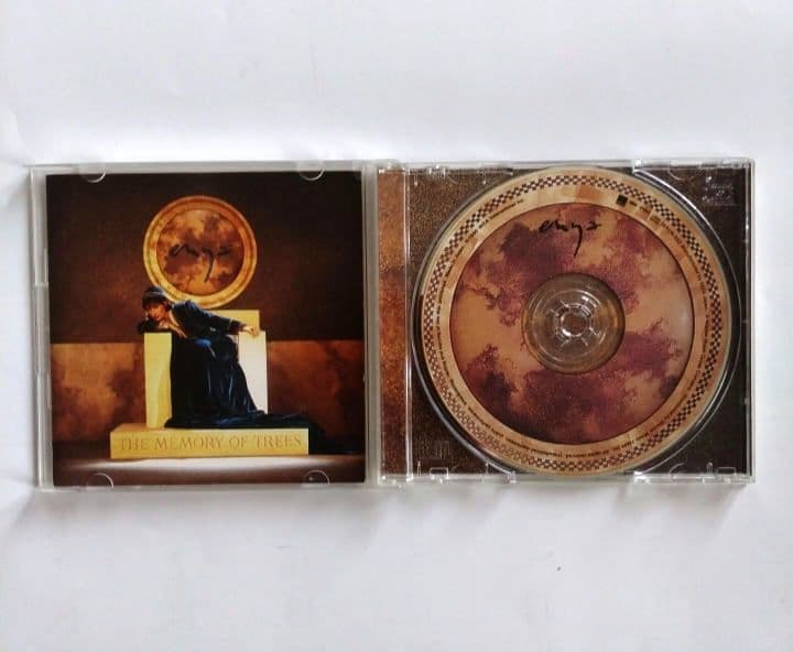 Enya - The Memory of Trees CD Japan Press Gold Disc with Bonus Track 1995