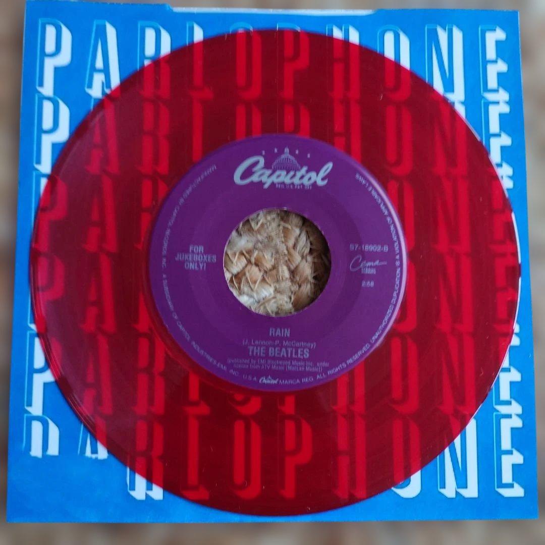 The Beatles Red 7" Record Paperback Writer / Rain Used Vinyl | Japansoundstore