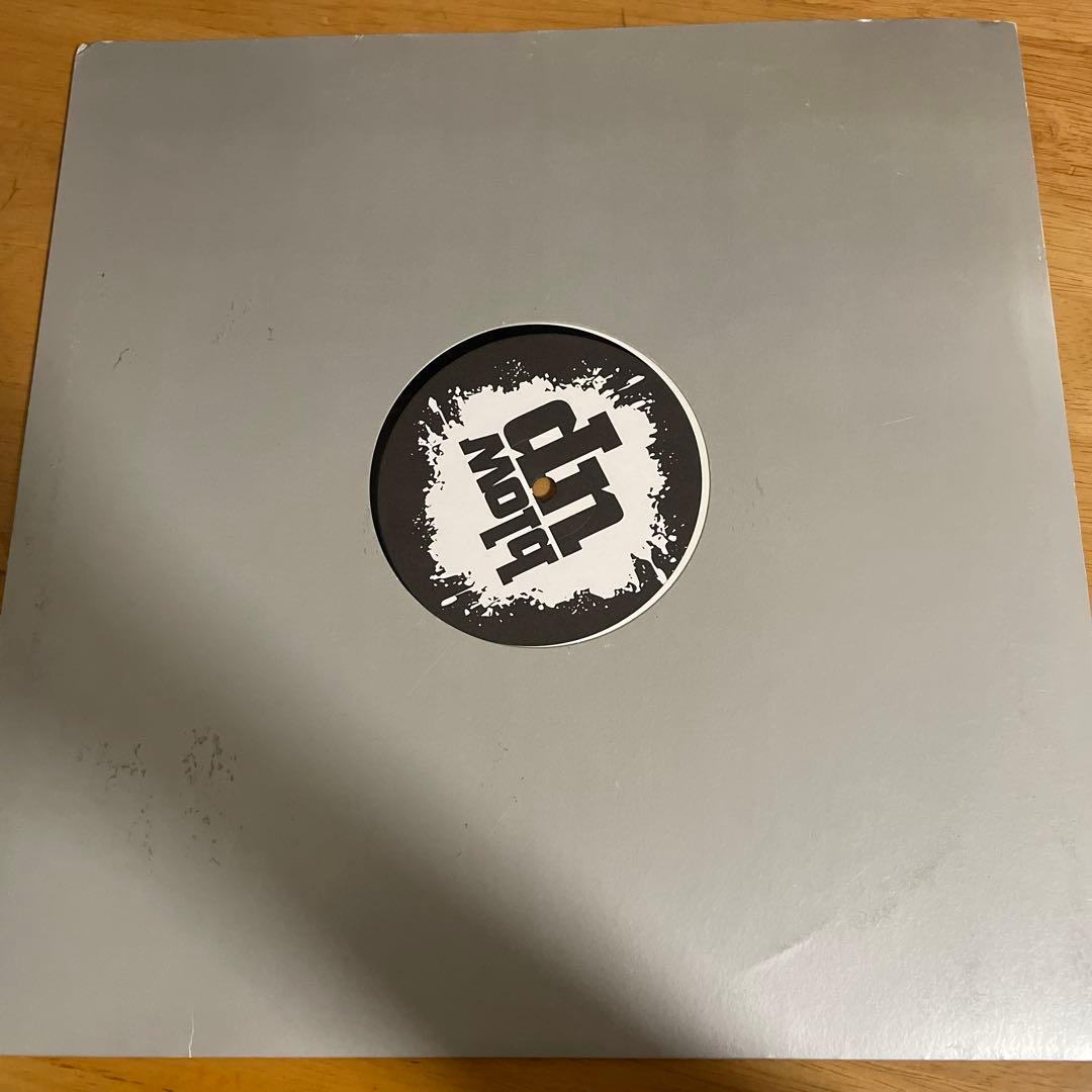 H-Bomb Feat. Roger - Playaz Need No Love - 12" Vinyl Record Blow Up Label