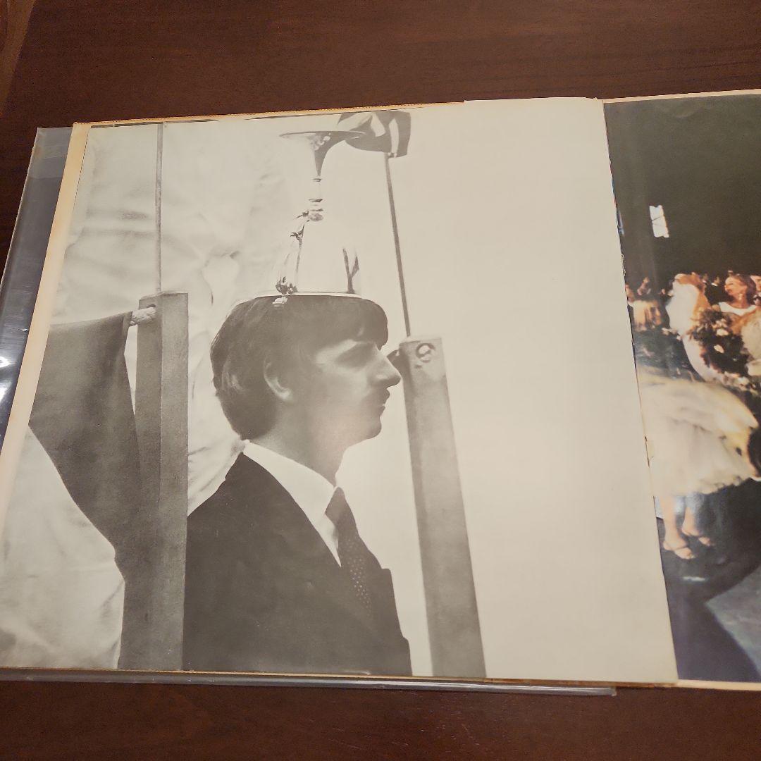Beatles Magical Mystery Tour Red LP with Obi, Used, Slightly Damaged | Japansoundstore