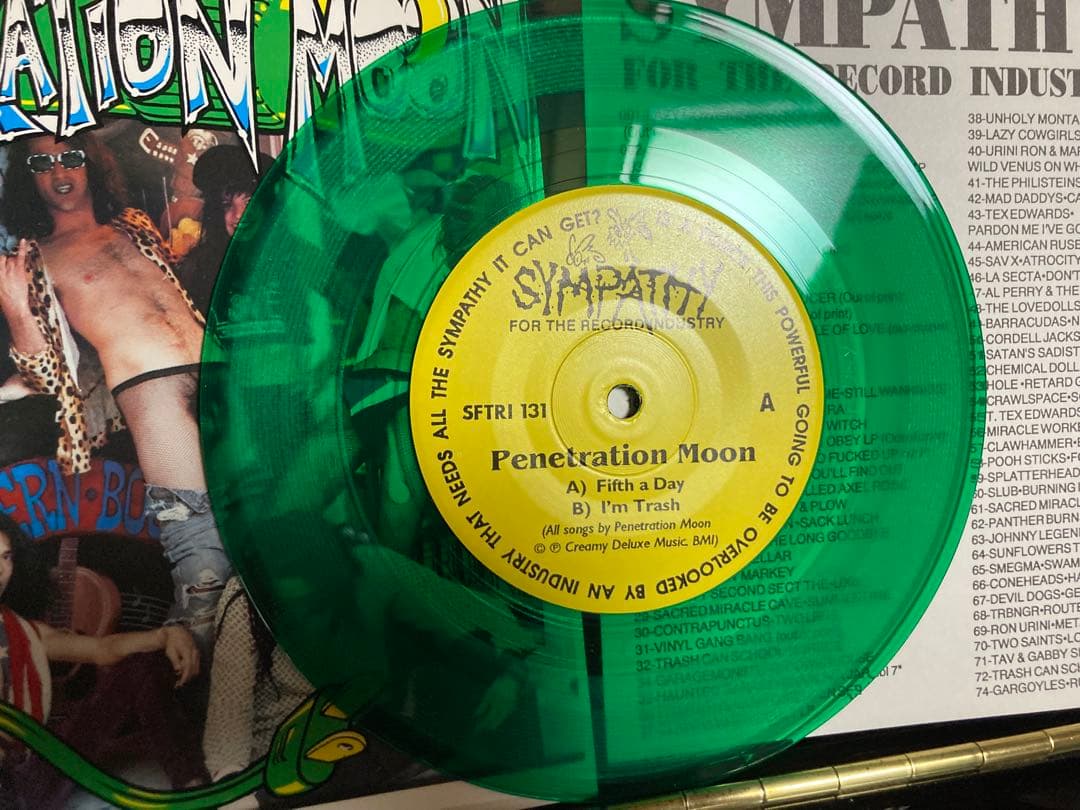 Penetration Moon - Fifth a Day / I'm Trash 7" Green Vinyl Sympathy Records SFTRI