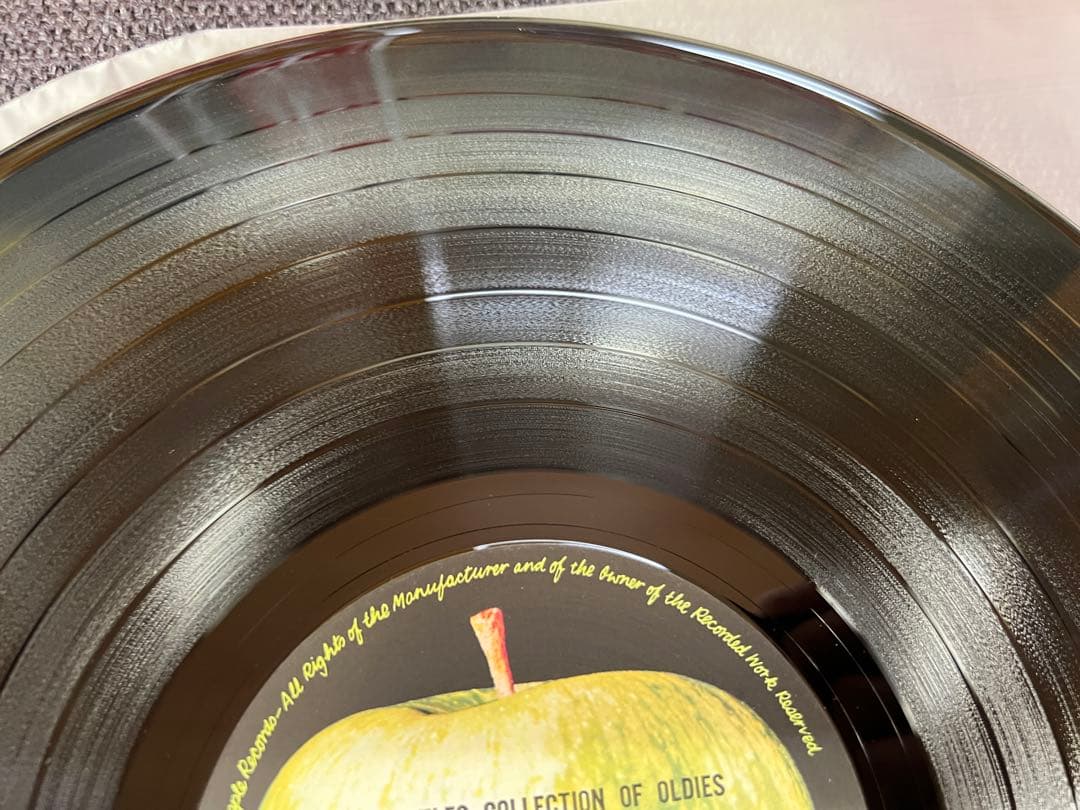 The Beatles A Collection Of Oldies Japan LP EAS-80557 Apple Obi Vinyl Record
