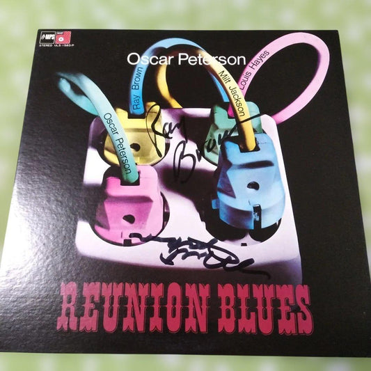 Oscar Peterson / Reunion Blues LP Vinyl Japan MPS ULS-1583-P Signed by Milt/Ray