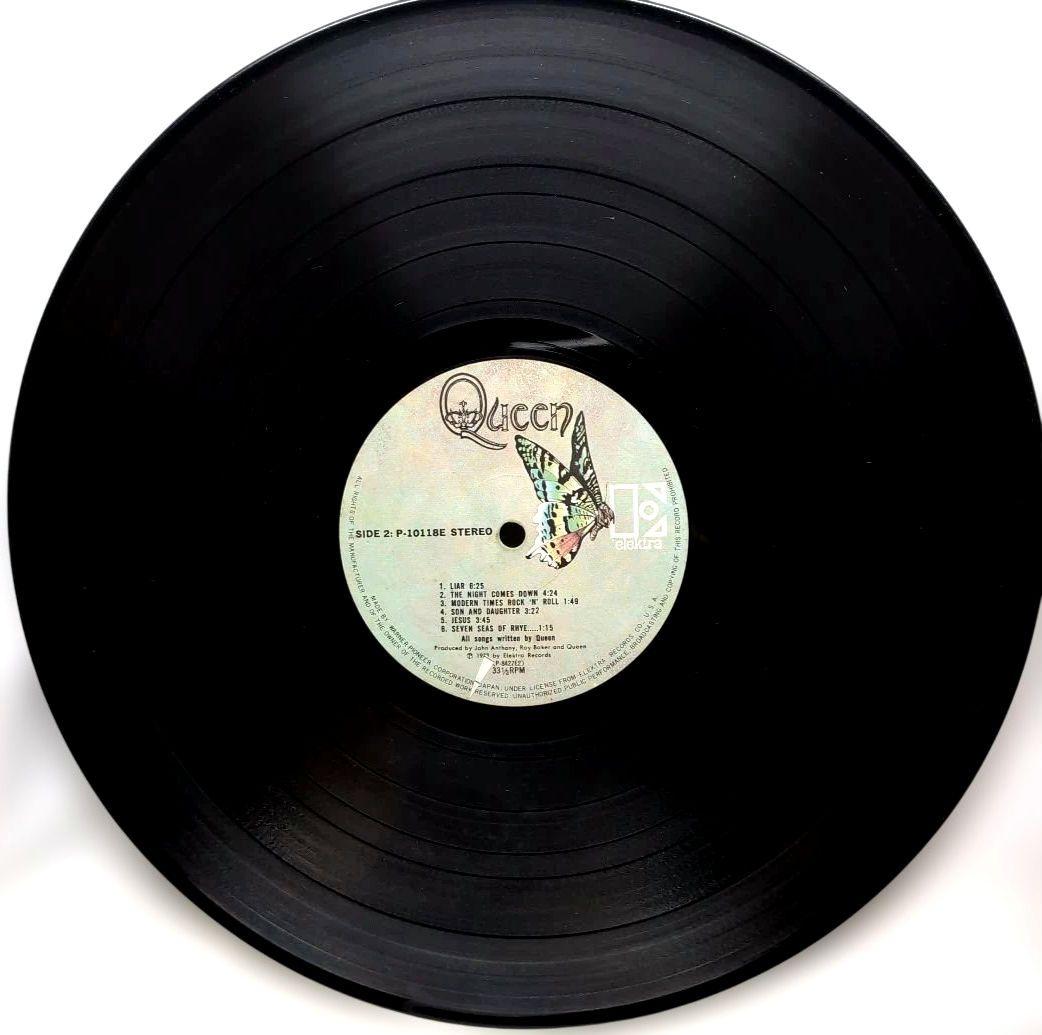 Queen - Queen (Self-Titled) Japan LP P-10118E with OBI Original Debut Album