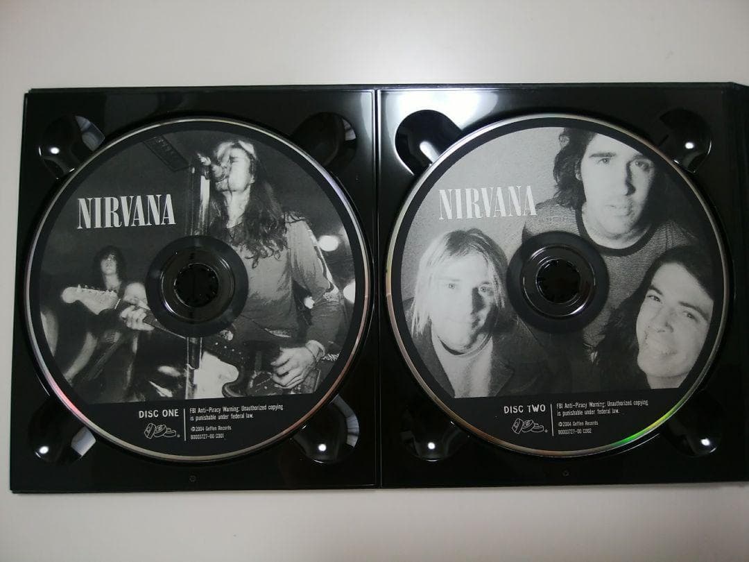 NIRVANA WITH THE LIGHTS OUT 3CD+1DVD Limited Edition Used | Japansoundstore