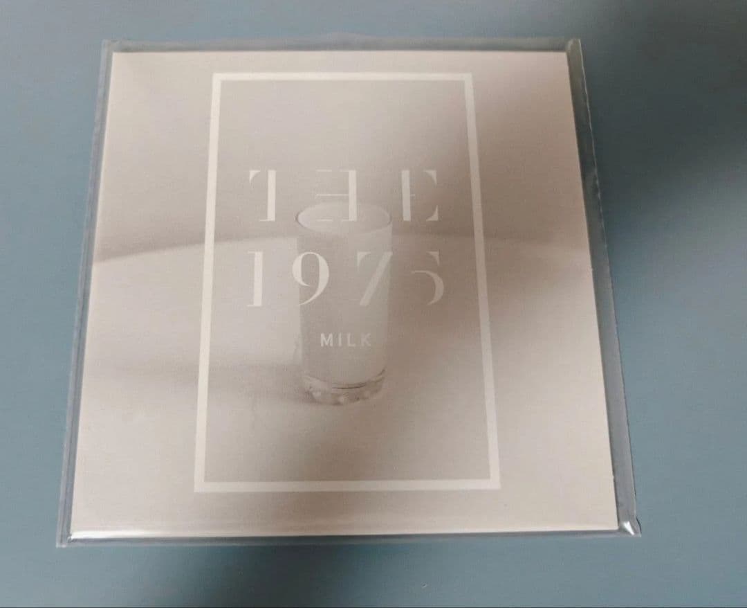 The 1975 - Milk 7-inch Vinyl Single White Colored Disc