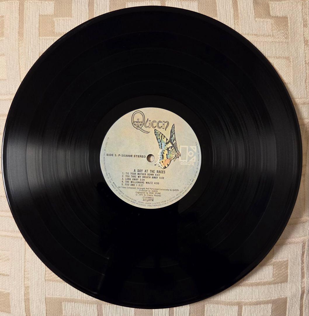 Queen A Day At The Races Vinyl Record with Obi, Near Mint, Includes OBI | Japansoundstore