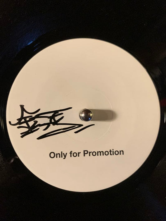 CRO-MAGNON Fading Echo feat Taro Nanao 7" Vinyl Record Promo Signed, Rare | Japansoundstore