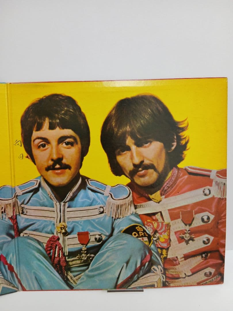The Beatles Sgt. Pepper's Lonely Hearts Club Band Vinyl Record Used, Slightly Sc | Japansoundstore