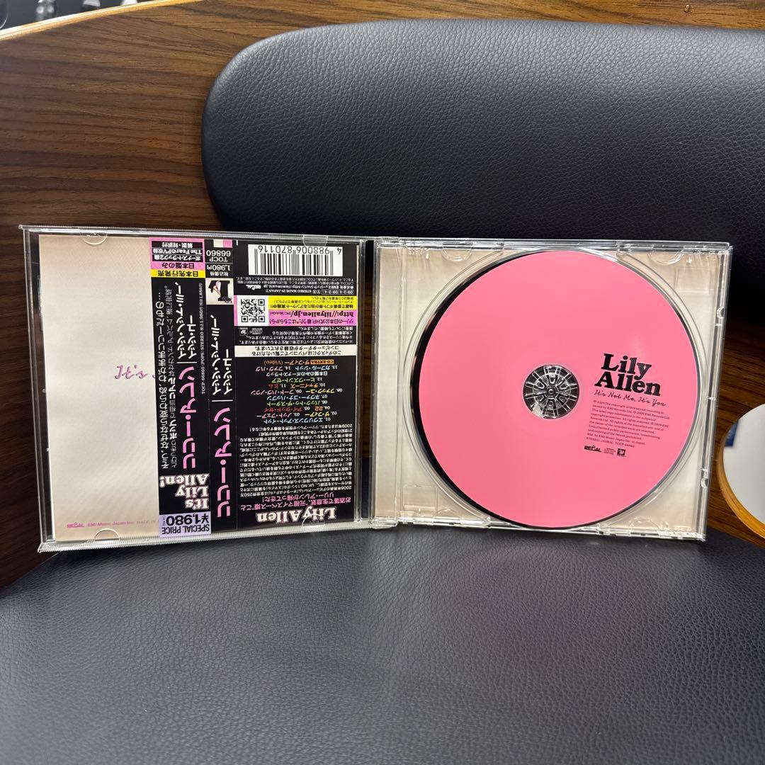Lily Allen It's Not Me, It's You CD Japan Press with OBI Limited Bonus Tracks