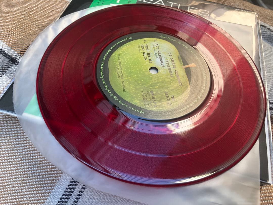 The Beatles - Yesterday EP Japan Red Vinyl AP-4578 Obi Apple Records