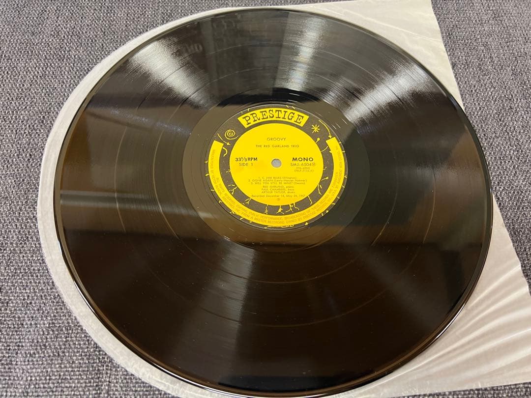 Red Garland Trio Groovy Vinyl LP Japan Pressing SMJ-6504 Prestige Mono Jazz