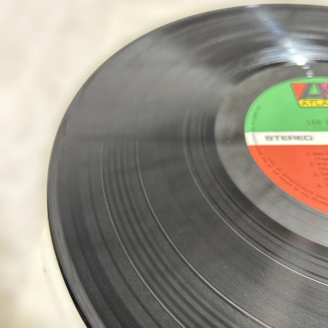 Led Zeppelin II LP Record with Poster and Obi - Excellent Condition | Japansoundstore