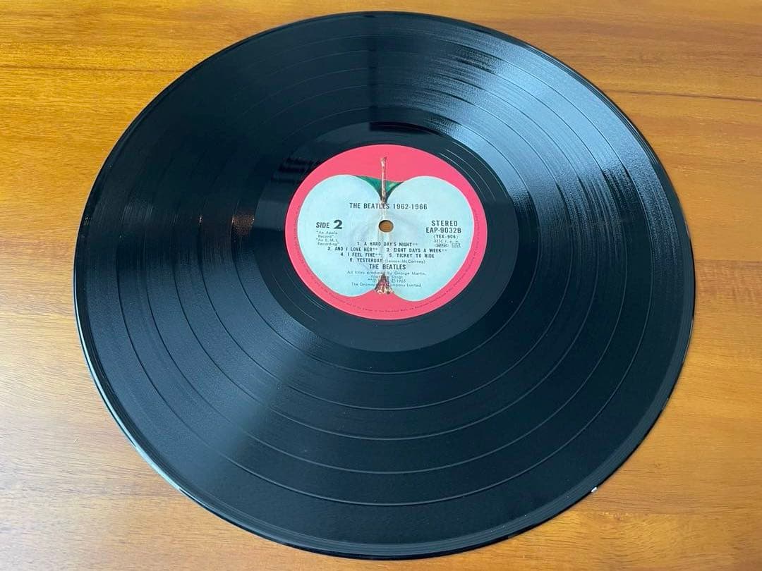 The Beatles 1962-1966 Red Vinyl 2LP Japan Obi Original Pressing EAP-9032B