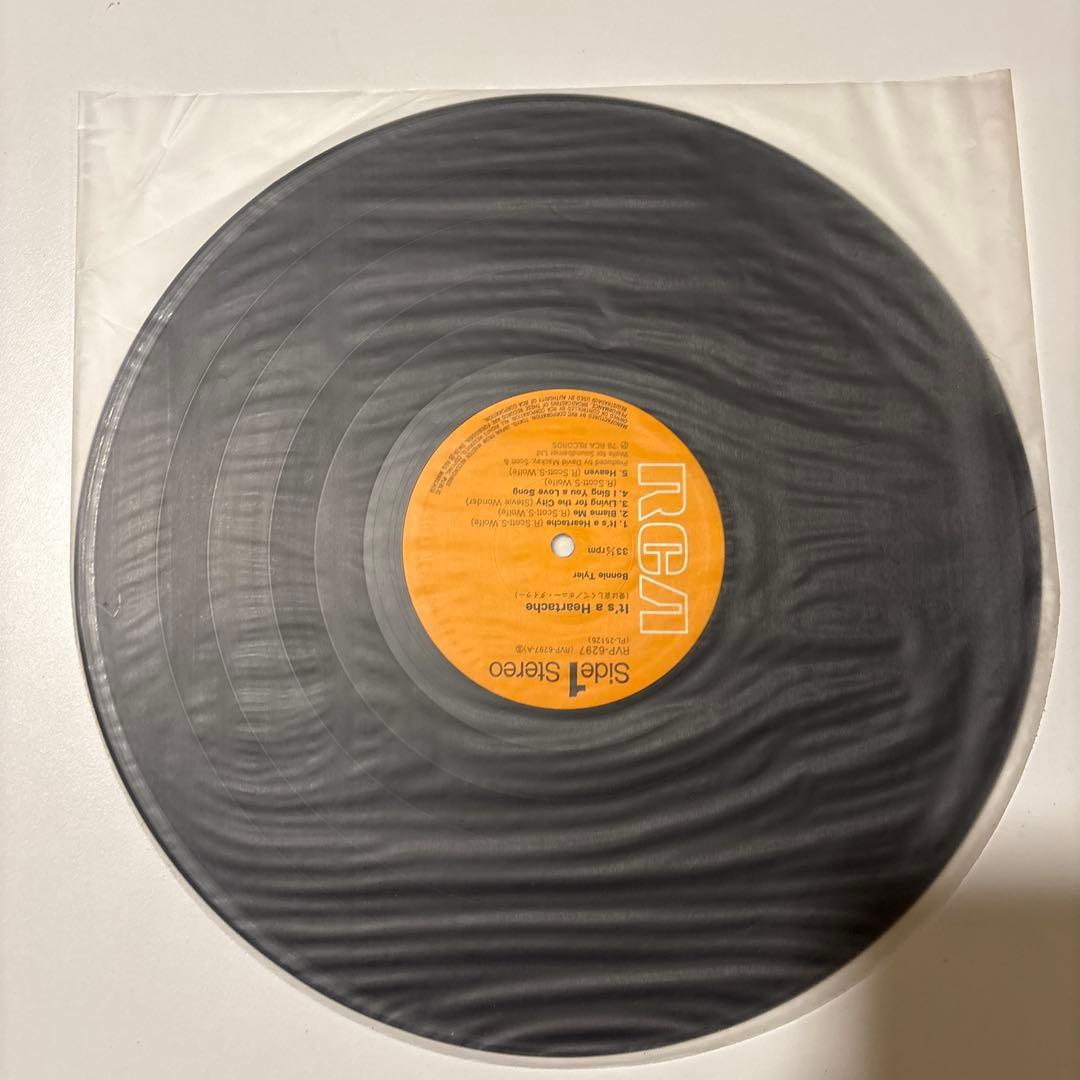 Bonnie Tyler - It's A Heartache Vinyl LP Japan Pressing w/ Lyric Sheet
