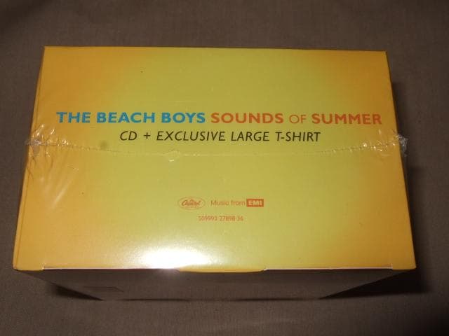 The Beach Boys Sounds of Summer CD Box Set + Exclusive Large T-Shirt 2003