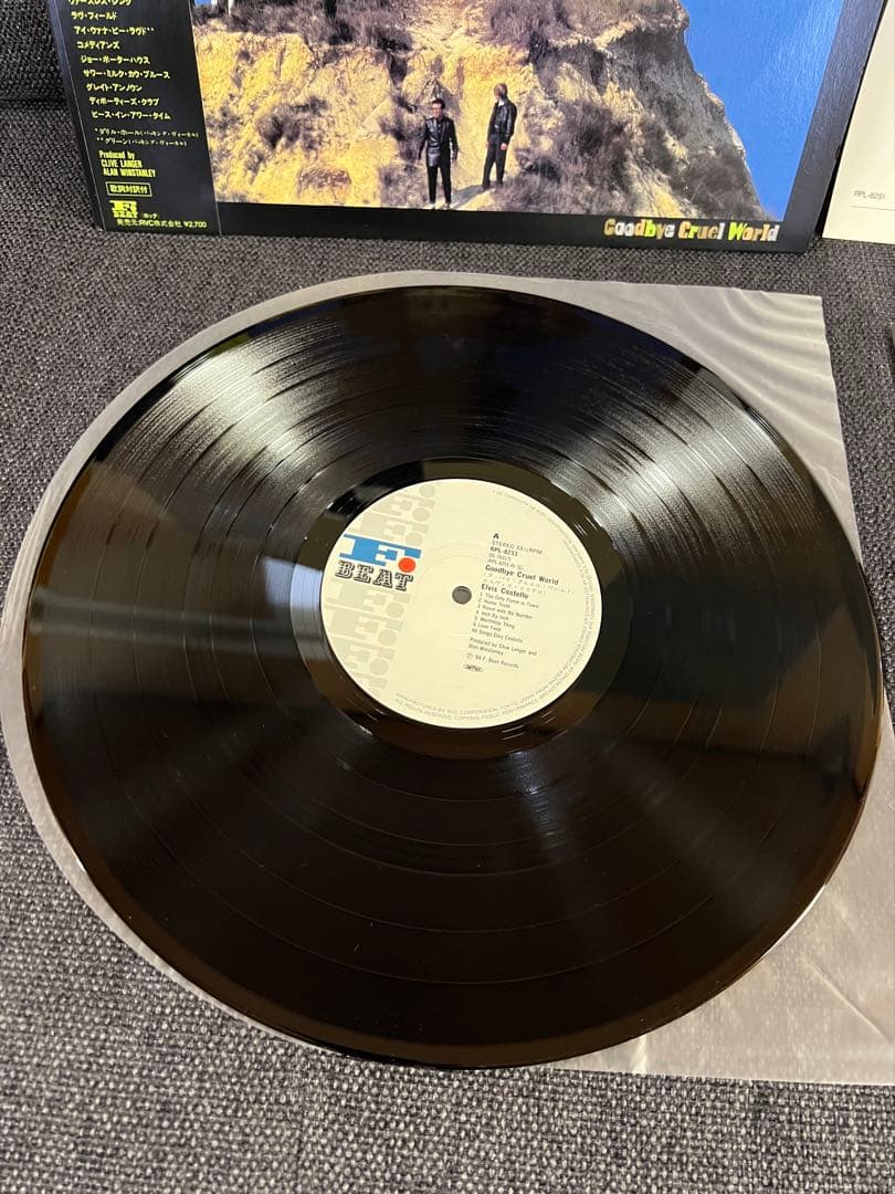 Elvis Costello - Goodbye Cruel World LP Japan 1984 w/Obi Insert Near Mint