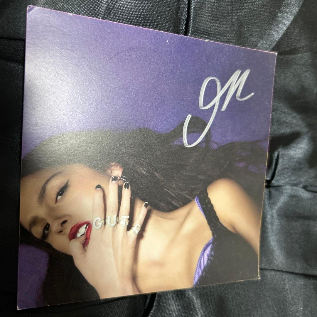 Olivia Rodrigo GUTS Deluxe Edition Signed Card CD Used Excellent Condition | Japansoundstore
