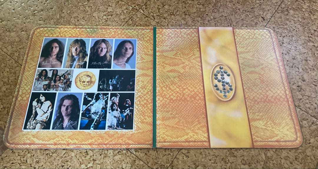 Alice Cooper - Billion Dollar Babies LP, Original Gatefold, Snake Skin Cover