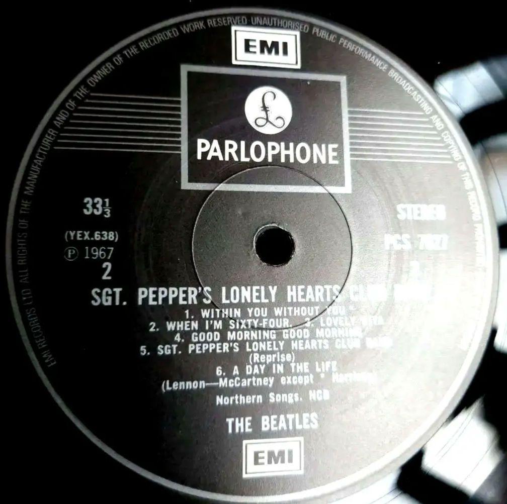 UK Beatles Sgt. Pepper's Lonely Hearts Club 1967 3rd Stereo Vinyl Record, Near M | Japansoundstore