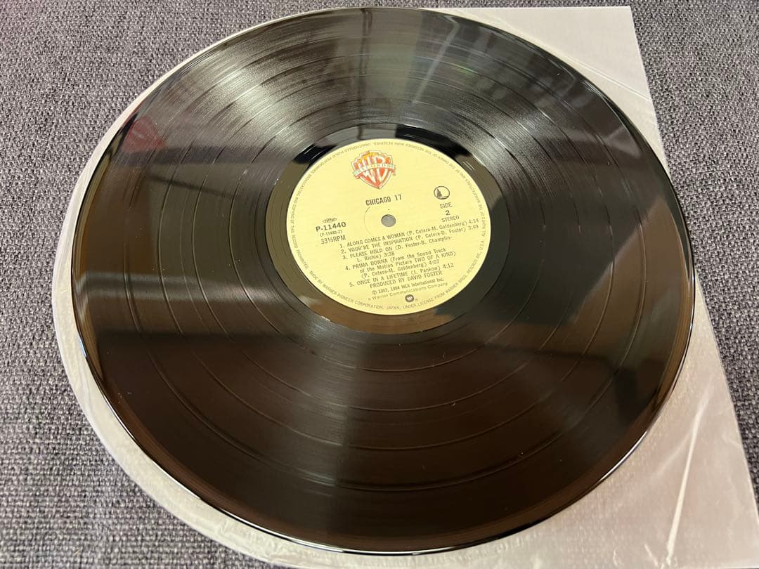 Chicago - 17 LP Japan Original 1984 Warner-Pioneer P-11440 Vinyl with Obi