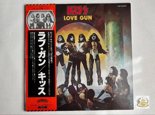 KISS Love Gun Vinyl LP Japan Pressing VIP-6435 w/ Obi Hard Rock
