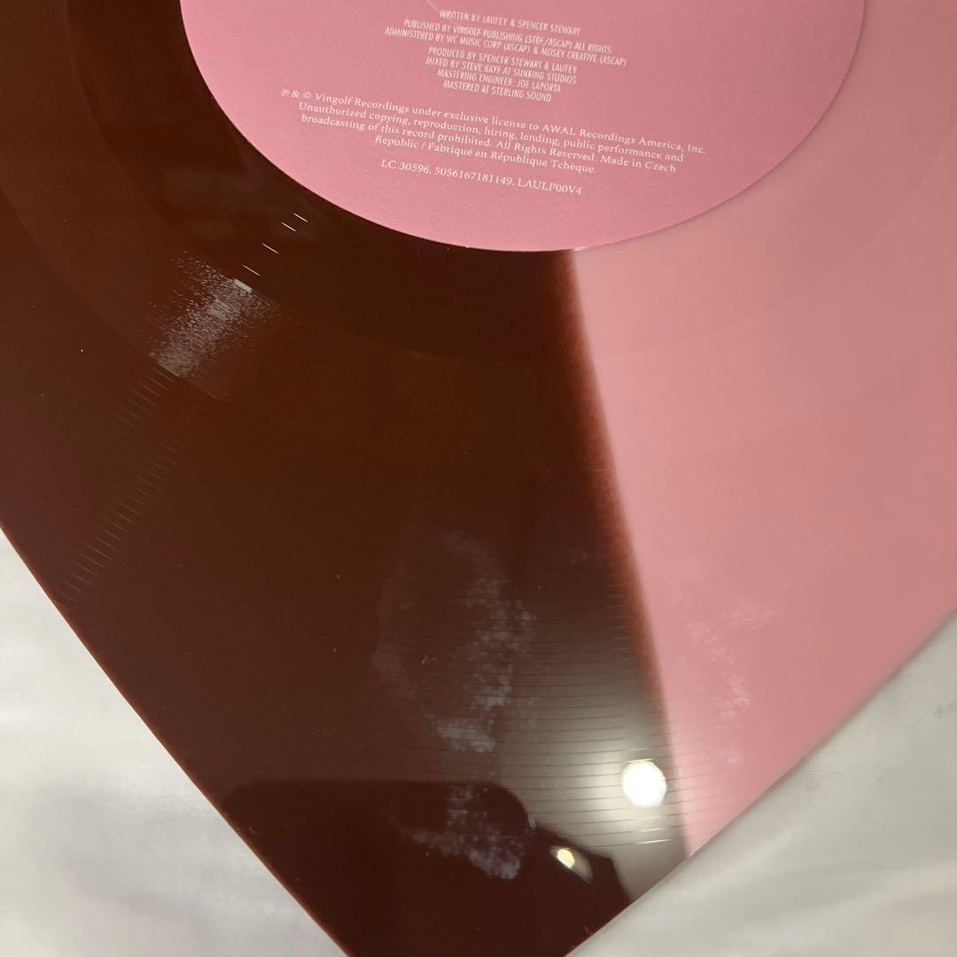 Laufey Valentine Heart Shaped Vinyl EP 7-inch Strawberry Pink/Brown Limited