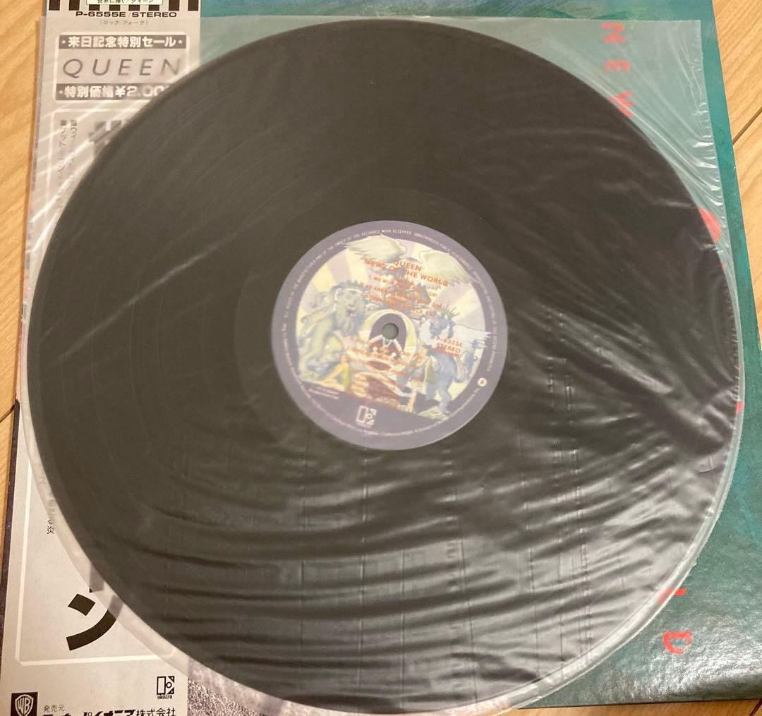 Queen s of the World Vinyl LP with Obi, Used, Slight Damage | Japansoundstore