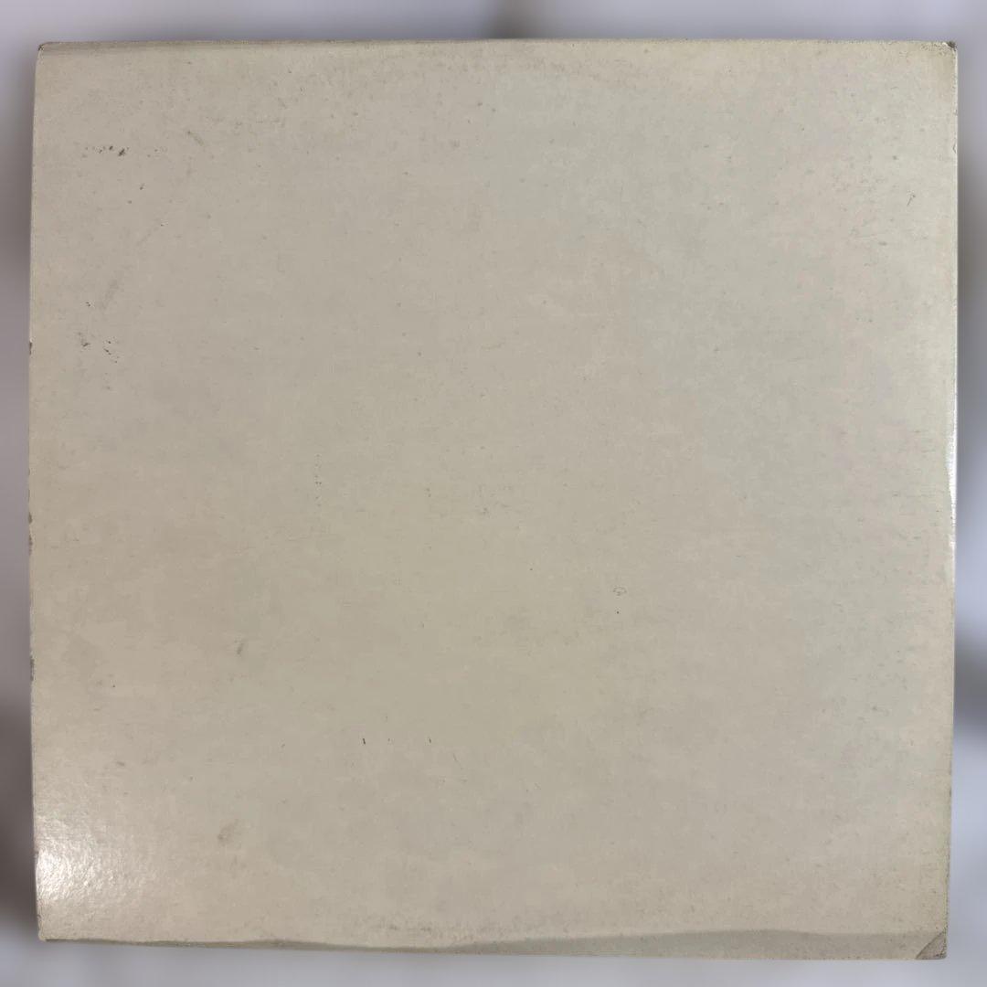 The Beatles White Album LP with Poster SWBO-101 Used VG+ | Japansoundstore