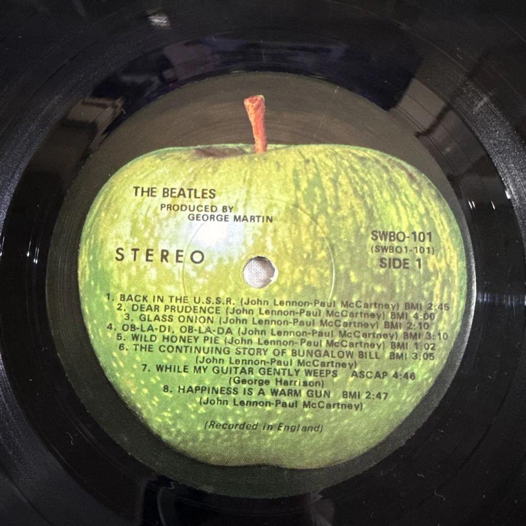 The Beatles White Album LP with Poster SWBO-101 Used VG+ | Japansoundstore