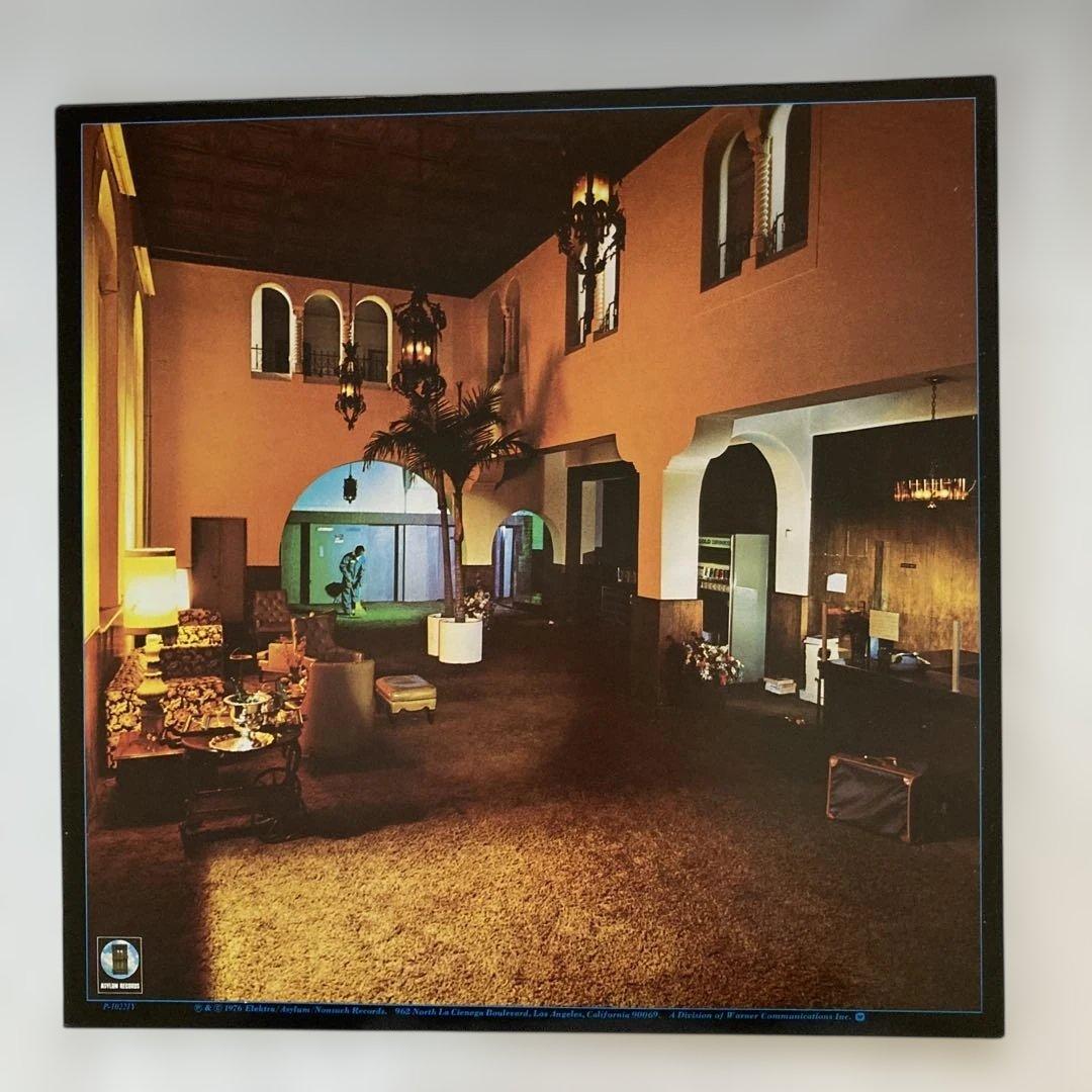Eagles - Hotel California LP 1976 Japan Pressing w/ OBI & Poster P-10221Y