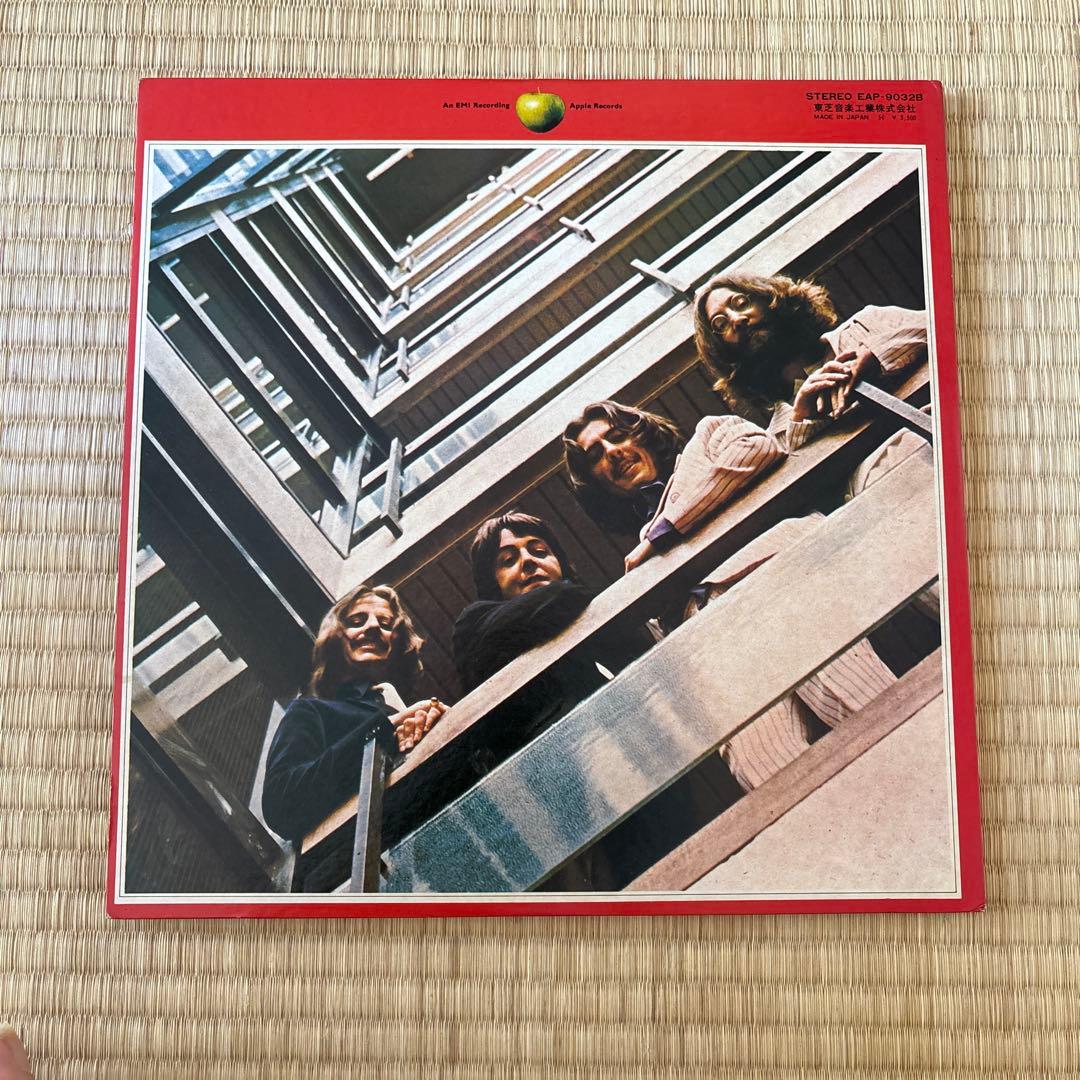 The Beatles 1962-1966 Japan 2LP Vinyl Record w/ Obi Poster Red Album EAP-9032B