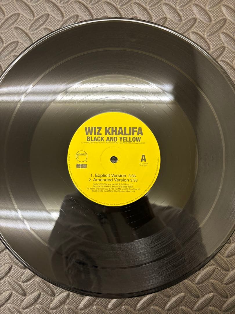 Wiz Khalifa - Black And Yellow 12" Vinyl Record G-Mix feat. Snoop Dogg