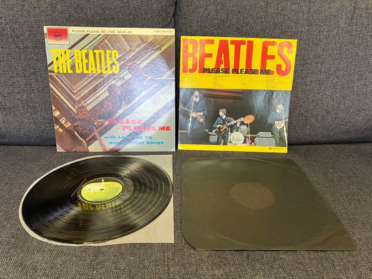 The Beatles - Please Please Me LP 1976 Japan Pressing EAS-80550 Apple Early Matr