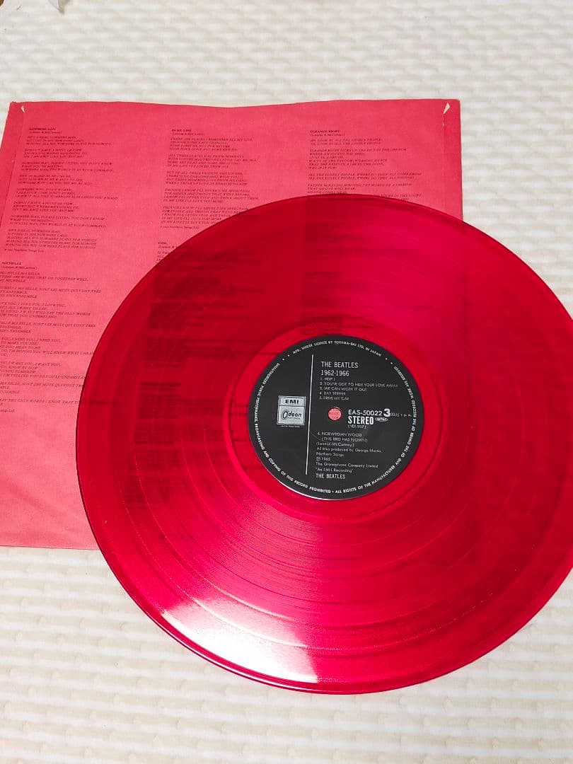 The Beatles 1962-66 Red Vinyl Limited Edition Used Yare Kizu | Japansoundstore