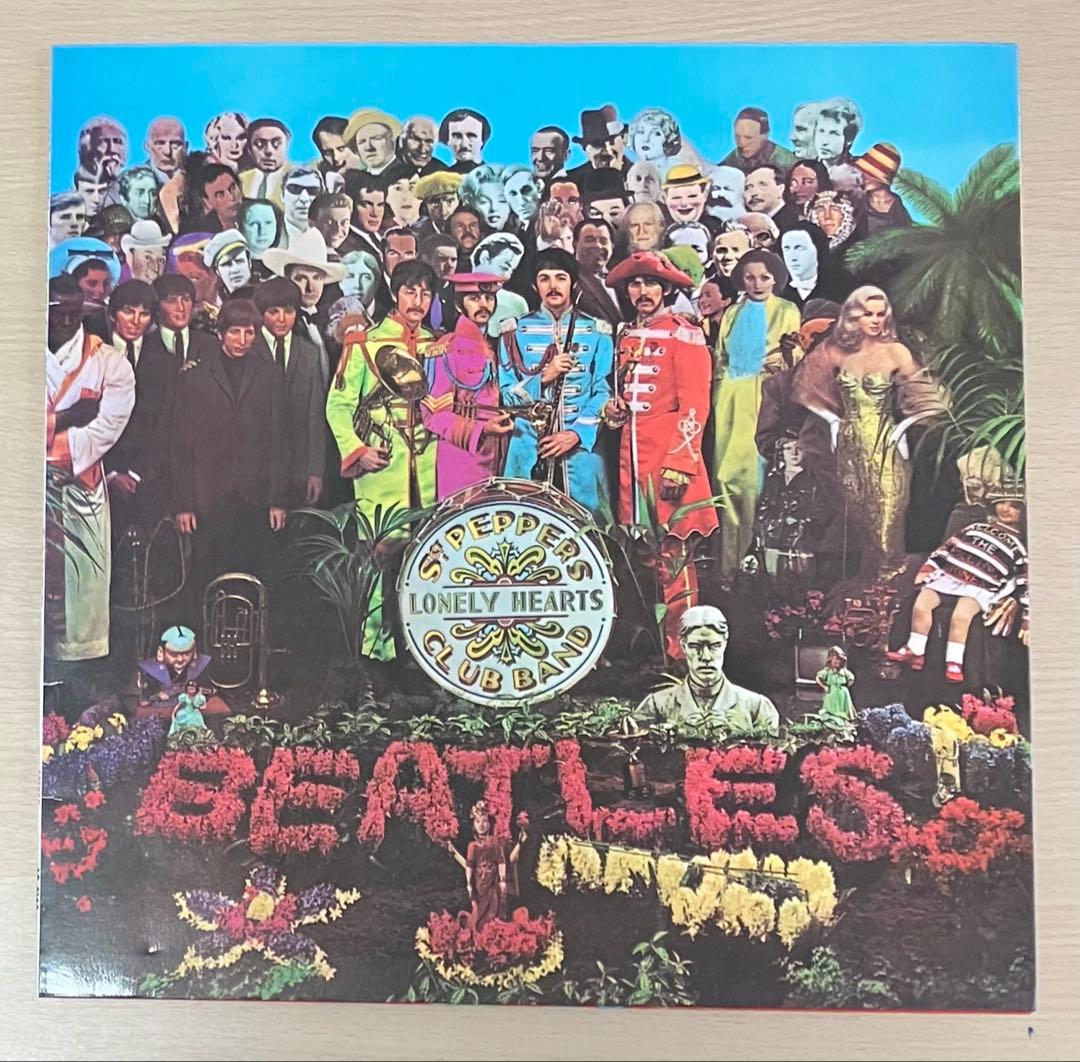 Beatles Sgt. Pepper's LP Red Vinyl Apple Used Music Record | Japansoundstore