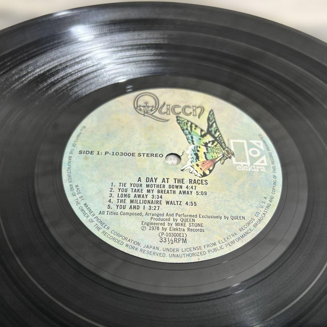 Queen A Day At The Races LP Record with Obi Japan Domestic Used | Japansoundstore