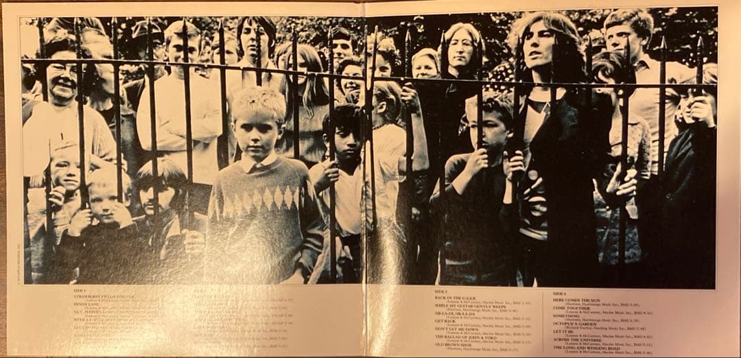The Beatles 1967-1970 2LP Blue Vinyl Compilation Record