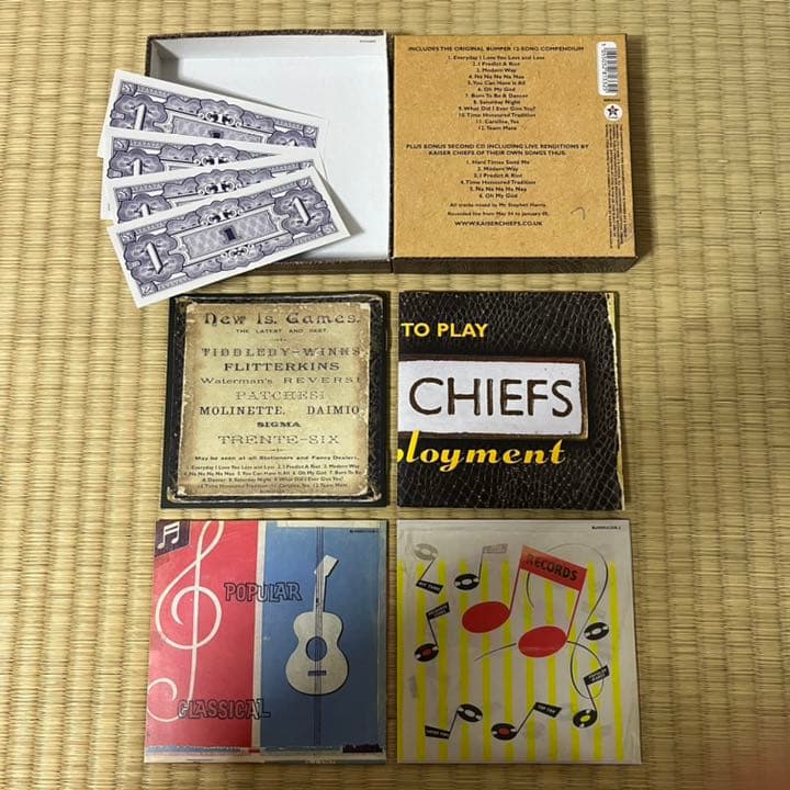 Kaiser Chiefs Employment Deluxe 2CD Signed UK Band Vinyl Condition Slightly Used | Japansoundstore