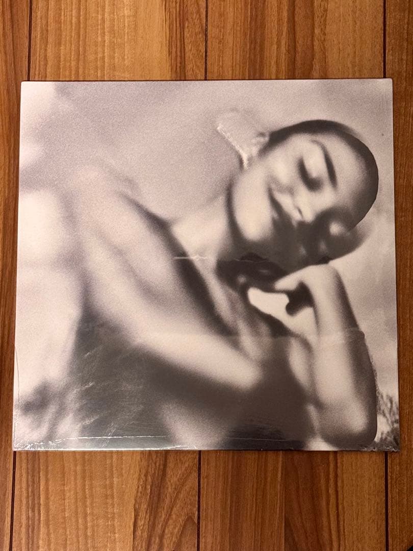 Olivia Dean - The Art of Loving Limited Black & White Split Vinyl LP