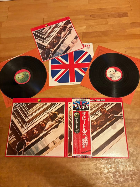 The Beatles 1962-1966 2LP Red Album Japan Pressing w/ Obi & Poster Complete